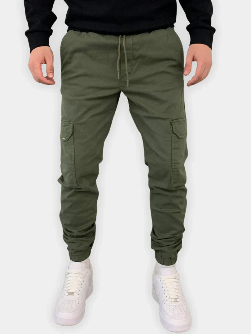 PANTALÓN CARGO DE CORTE JOGGER